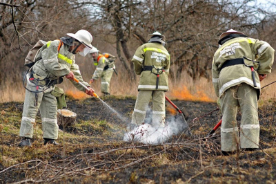 Более двухсот добровольных пожарных подготовят в Уссурийске до конца года