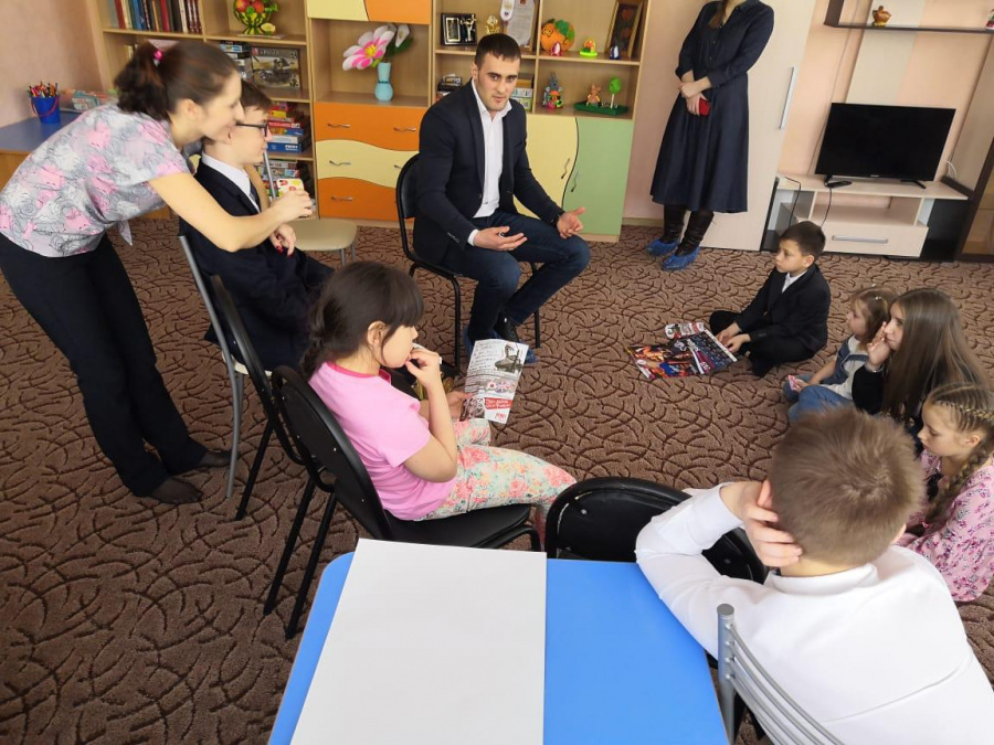 Александр Захаров встретился с ребятами из Центра содействия семейному устройству детей 