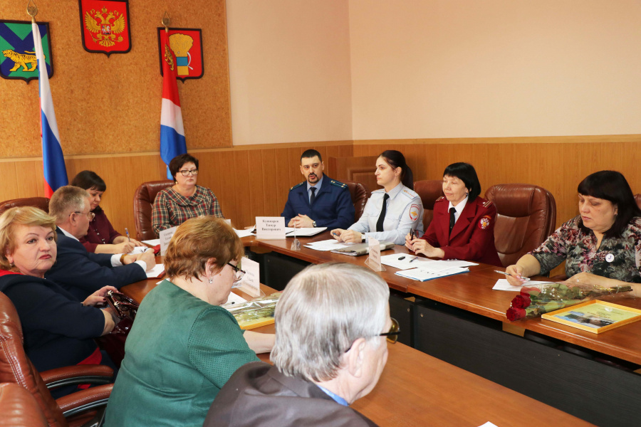 Заседание Координационного совета общественных организаций состоялось в администрации Уссурийска